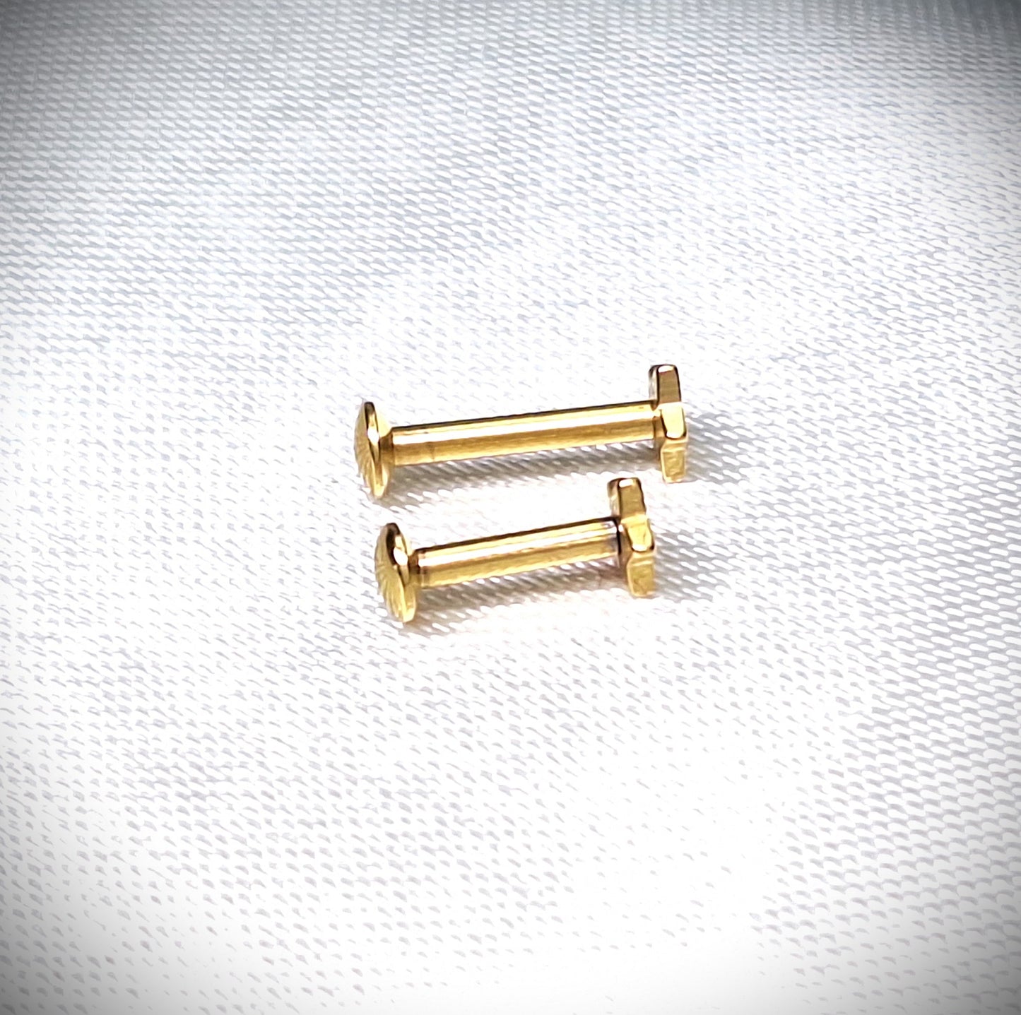 Labret stud with Flat Star Top - In Rose Gold, Gold, Black, 316L Surgical Steel, 4mm, 5mm, 6mm, 8mm, 10mm, 12mm