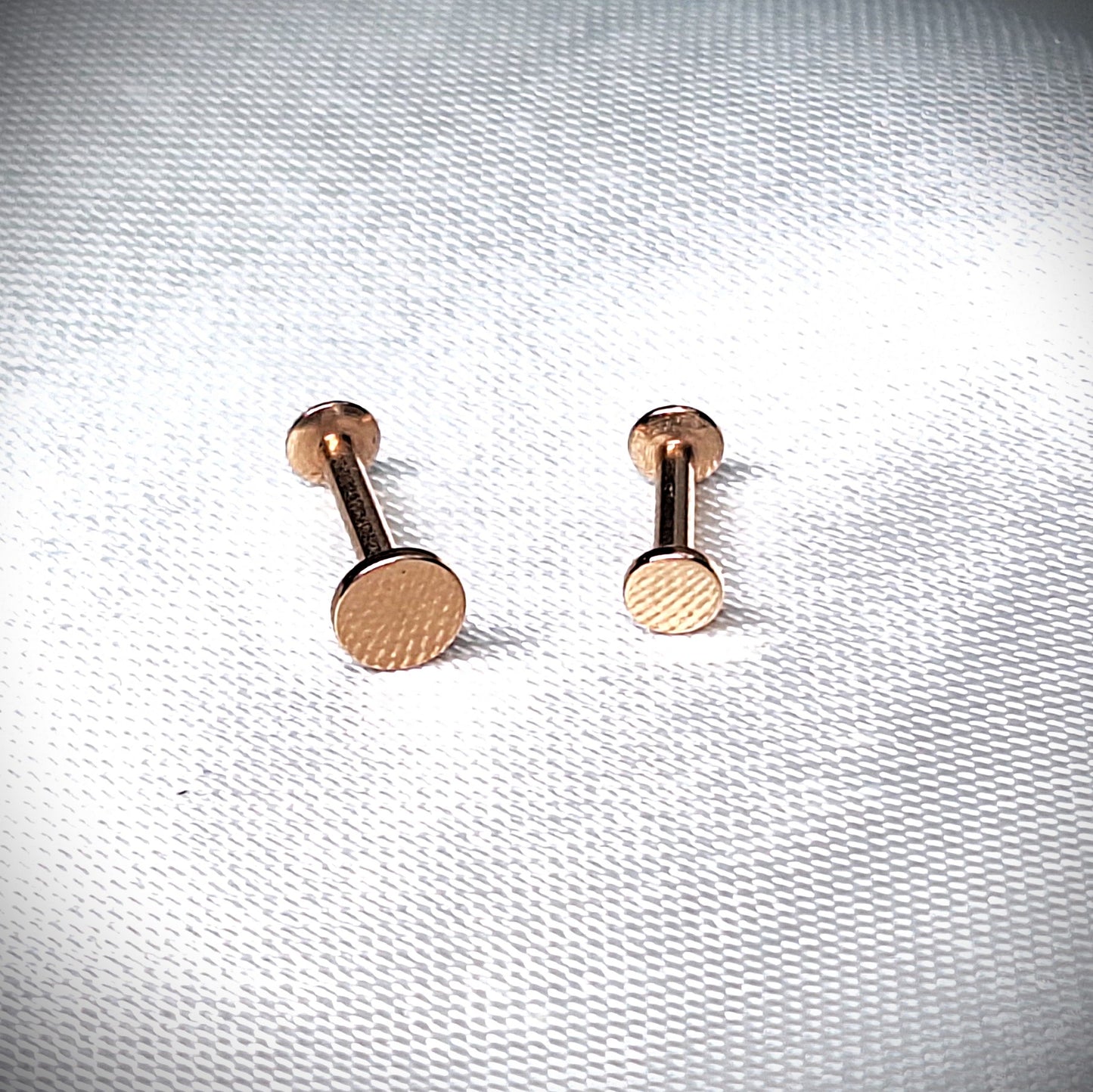 Labret stud with Flat Disc Top - In Rose Gold, Gold, Black, 316L Surgical Steel, 4mm, 5mm, 6mm, 8mm, 10mm, 11mm, 12mm