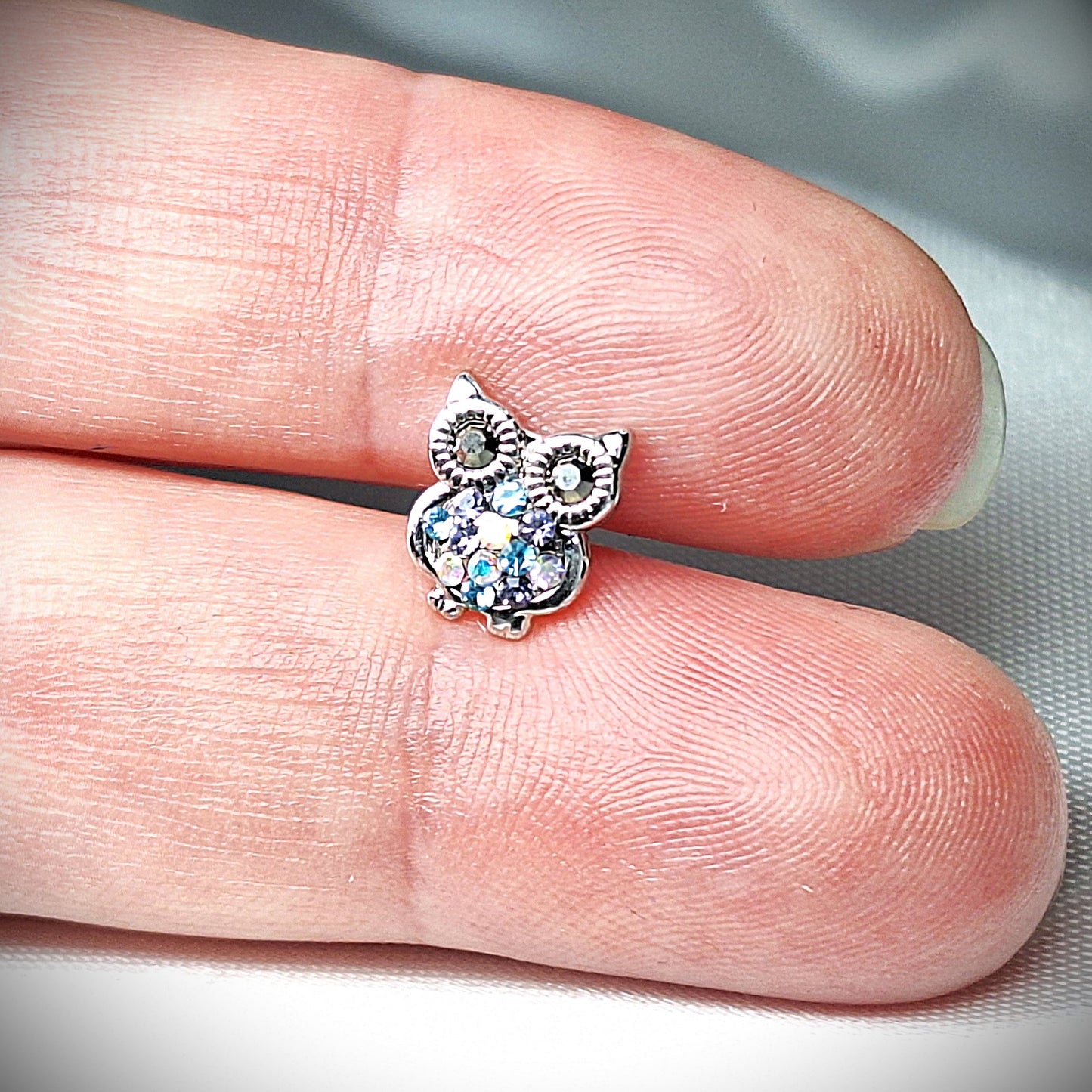 Flat backed Stud 16Gauge Owl with Crystals 6mm or 8mm, for tragus, helix.