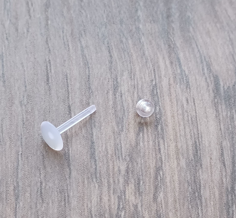 Labret Retainer Stud with externally threaded ball 18Ga (Pack of 2) Safe for Hospital visits